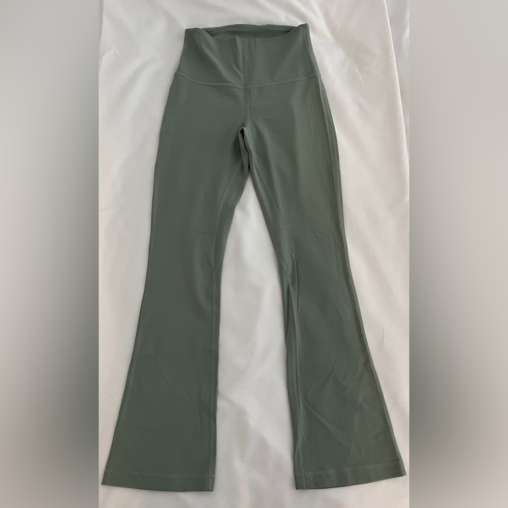 Lululemon Align High-Rise Mini-Flare Pant
Regular Size 6 Color Palm Court